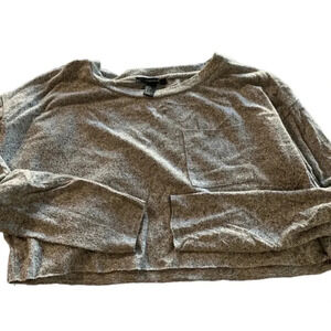 FOREVER 21 cropped grey Sweater small